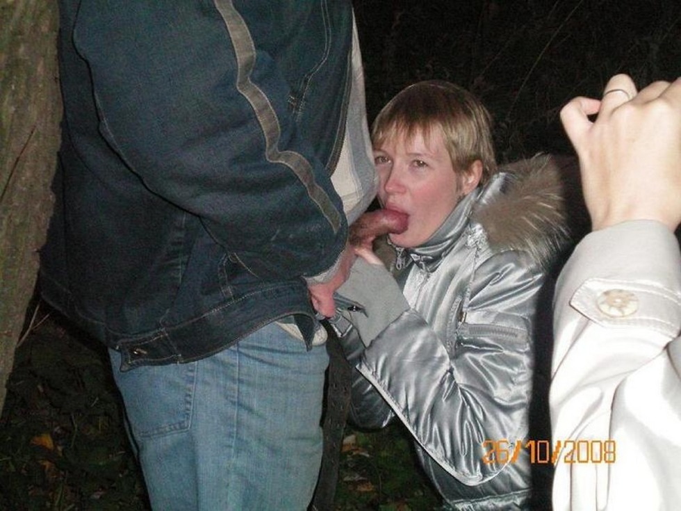 Wife sucked in the bushes