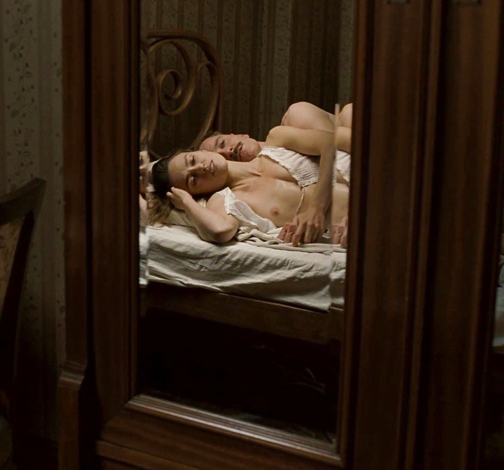 Film Yama 2001 Kira Knightley Naked