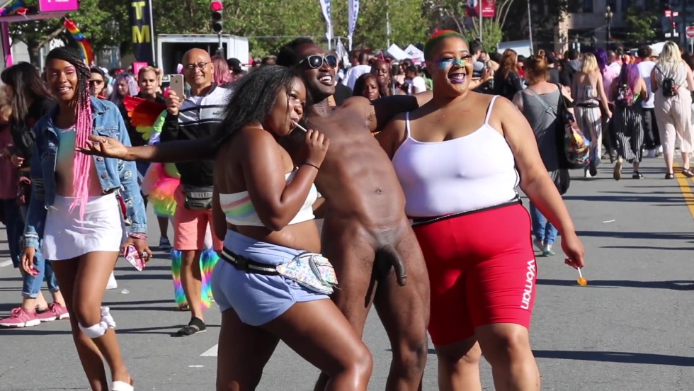 Naked Guys in Pride San Francisco on Vimeo