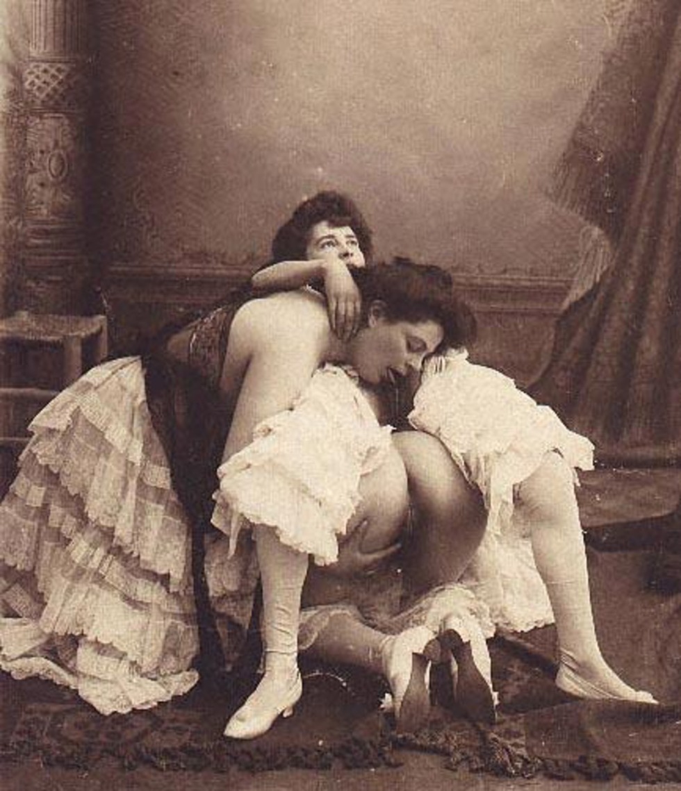 Old erotic pictures