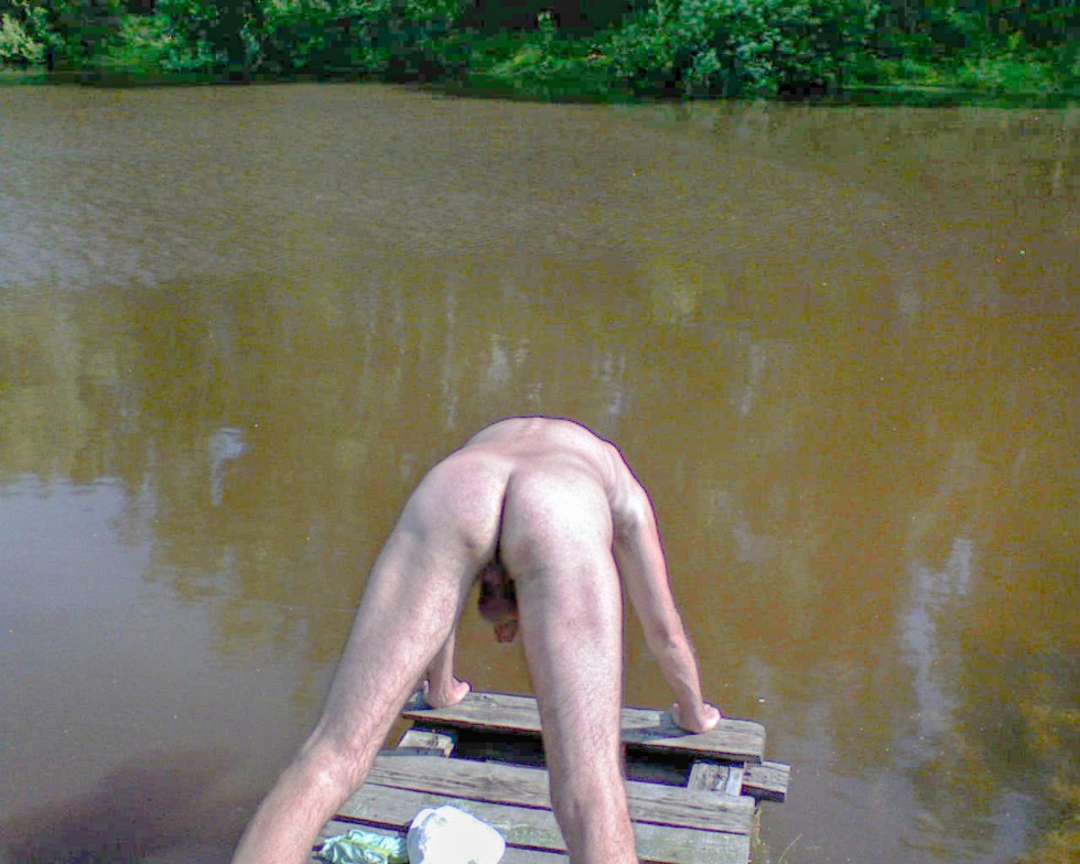 Guys without panties on the river