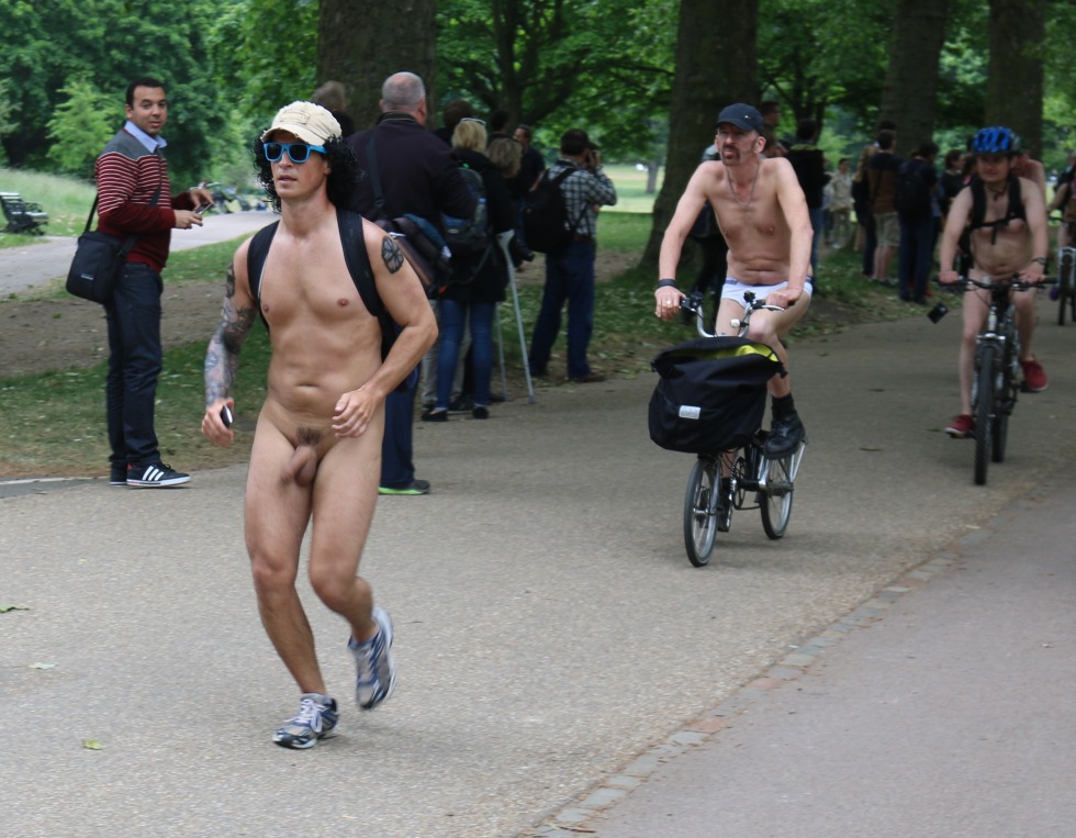 Naked pumped up guys