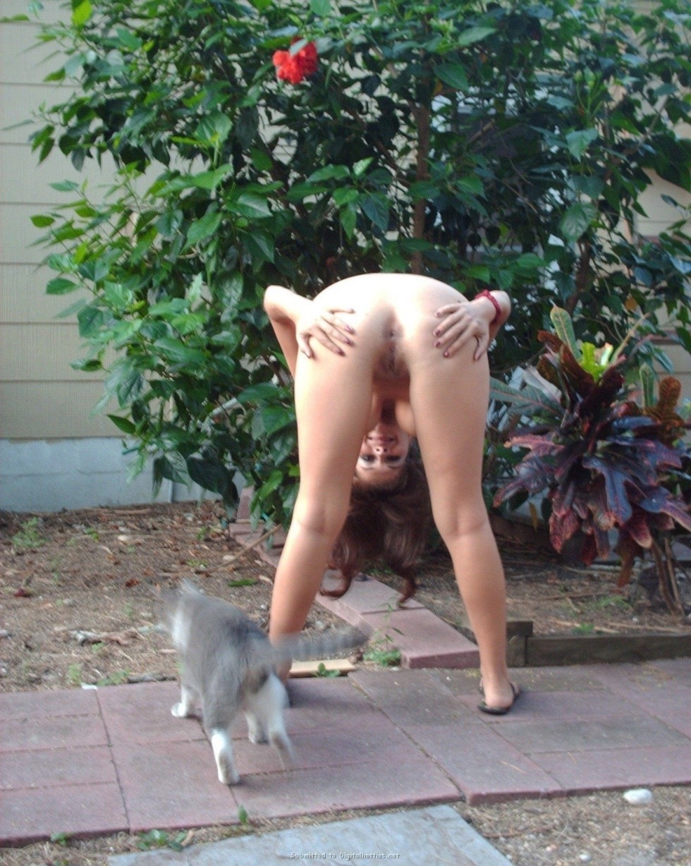 Girls in the country without panties