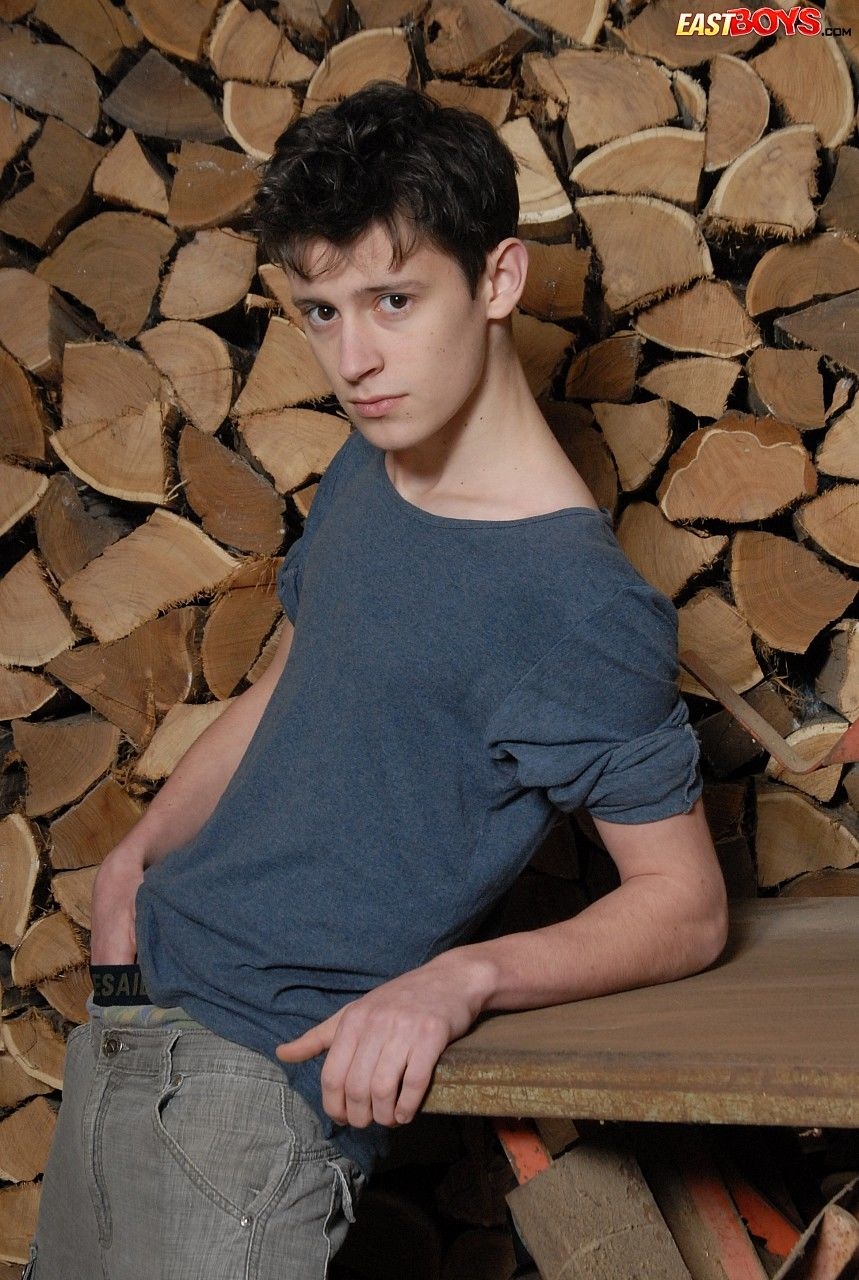 Mini and Arone Nu East Joint photo