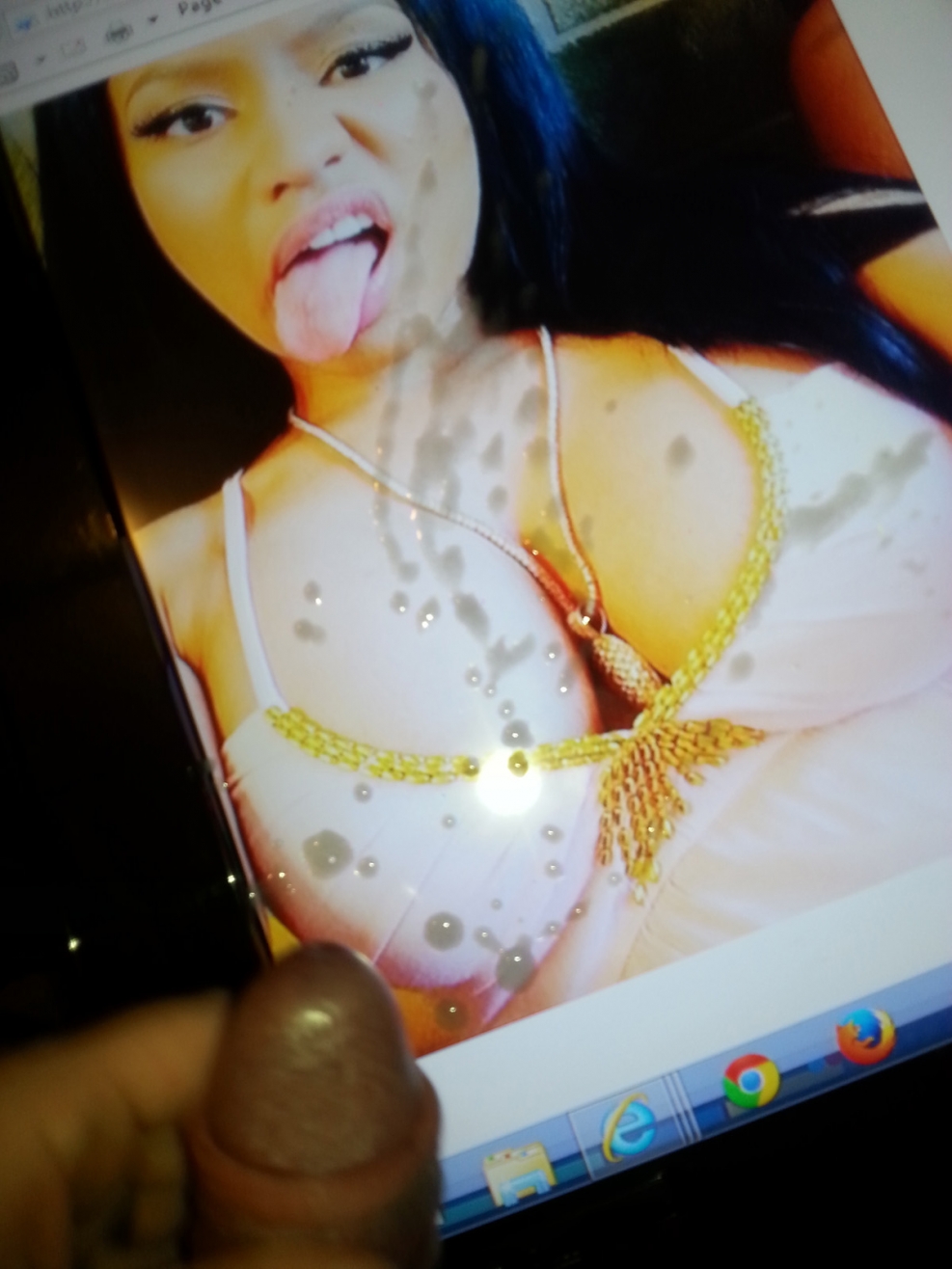 TURKISH CELEBRITY TRIBUTE