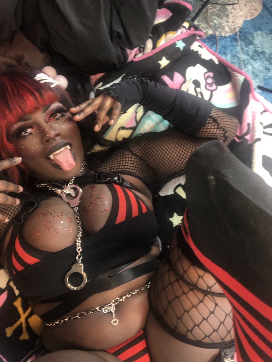 Naomi Swann Pornstar