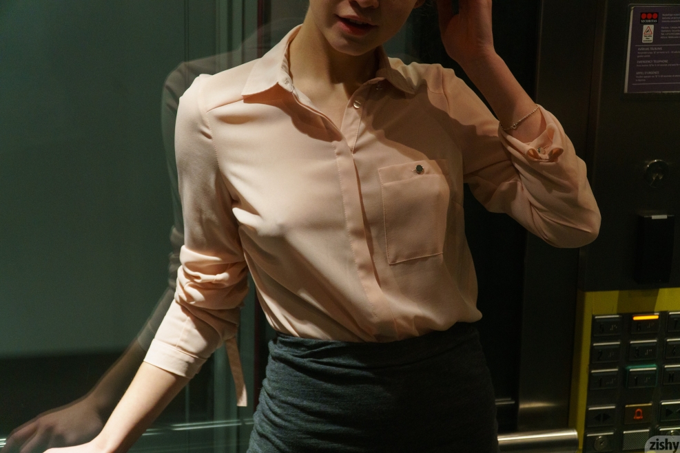 Faina Bona without clothes