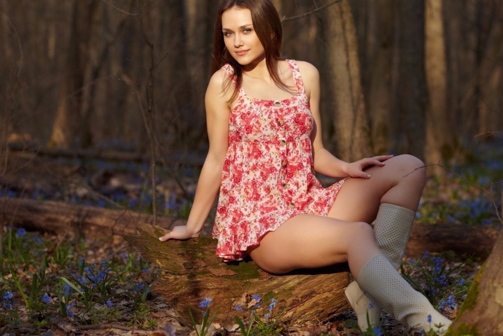 Lara Alvarez (Lara Alvarez)