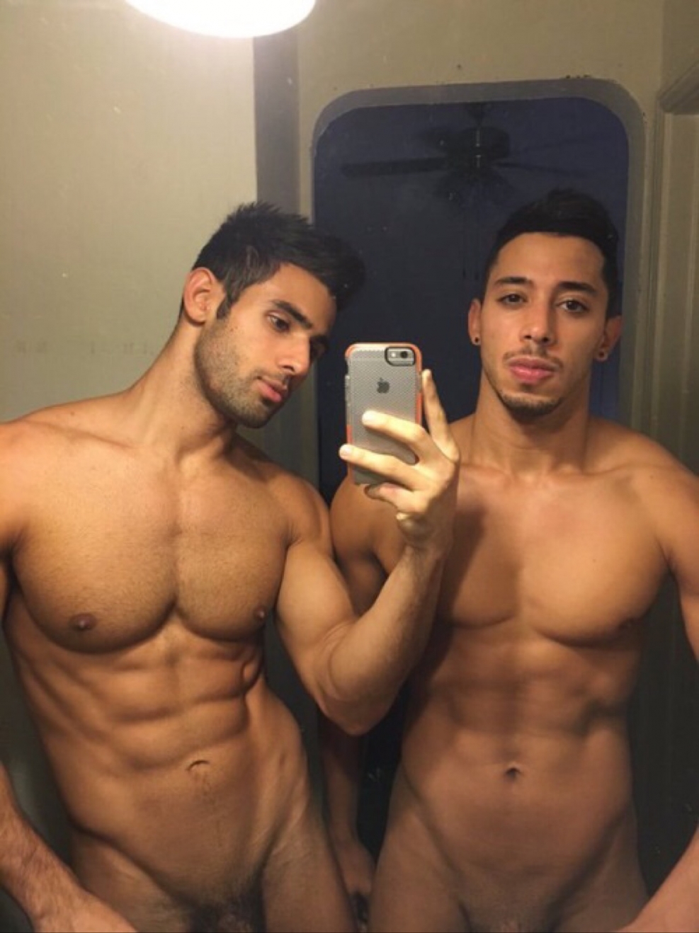 Pablo Herndenteez model naked