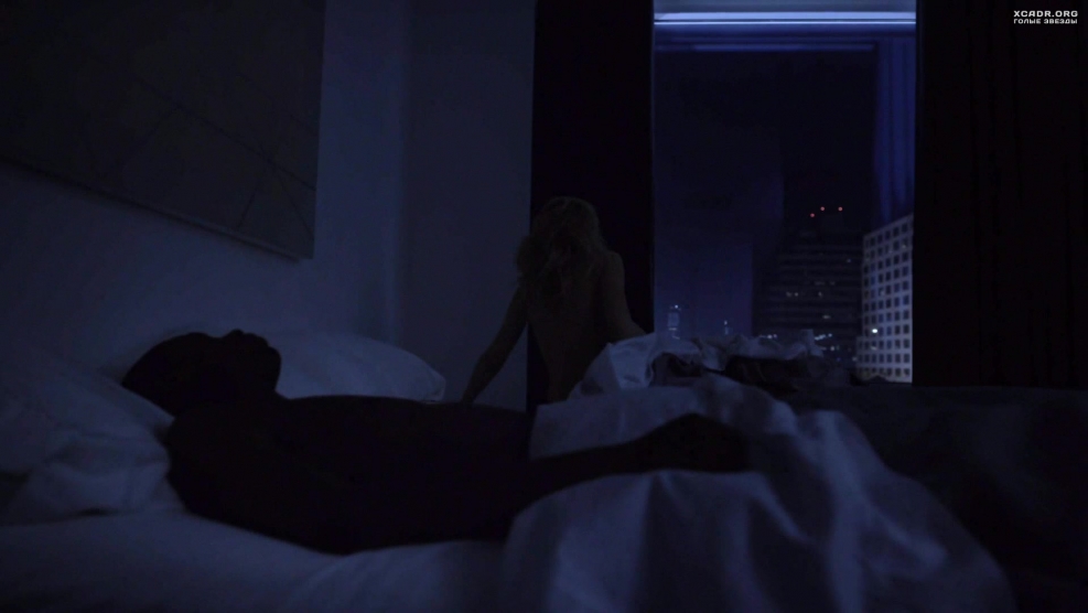 Garrett John Hedlund naked