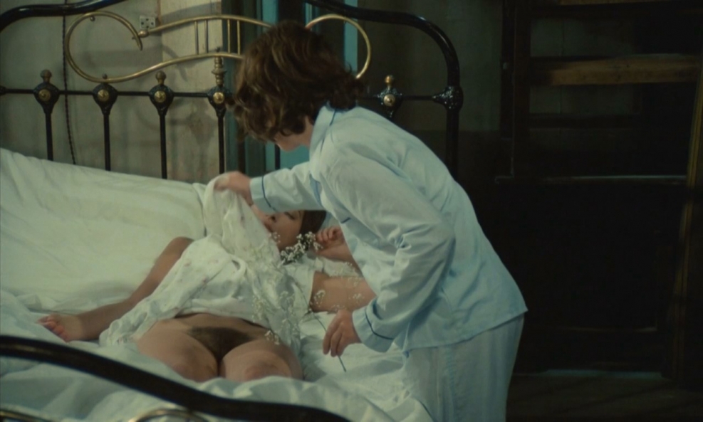 Karol Lor Films Naked