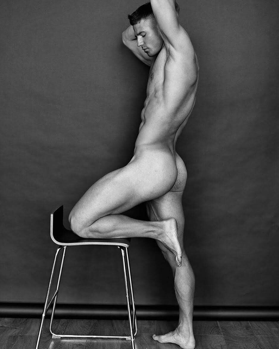 Dmitry Averyanov 1 Photos