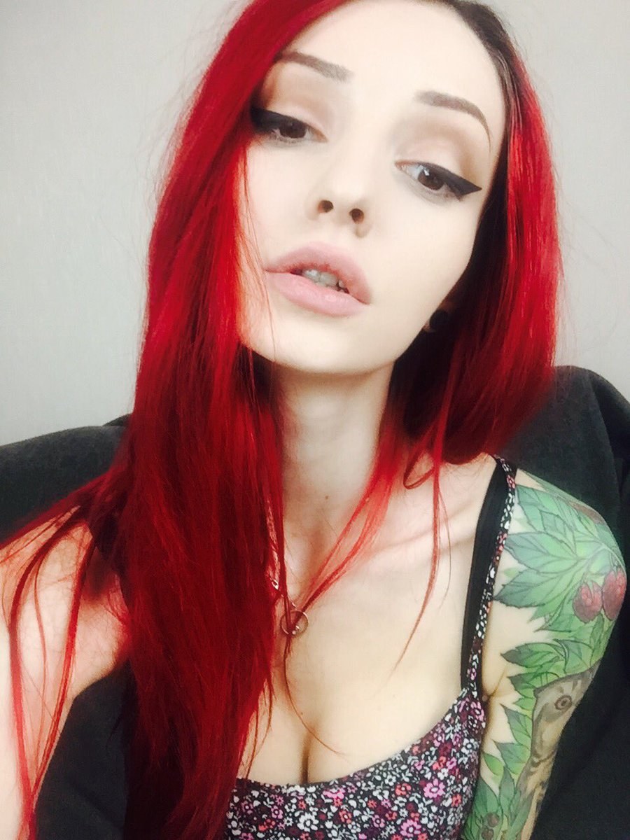 Sasha Navy (Shackle Shot)