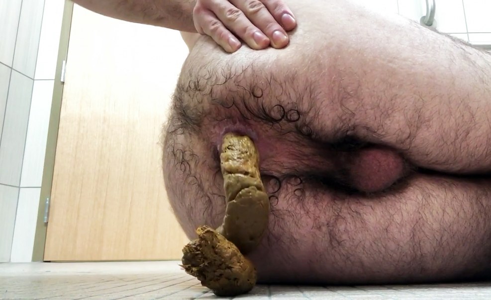 Hairy ass fruit in anal