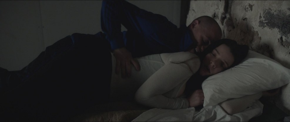Anya Taylor-Joy bed scenes