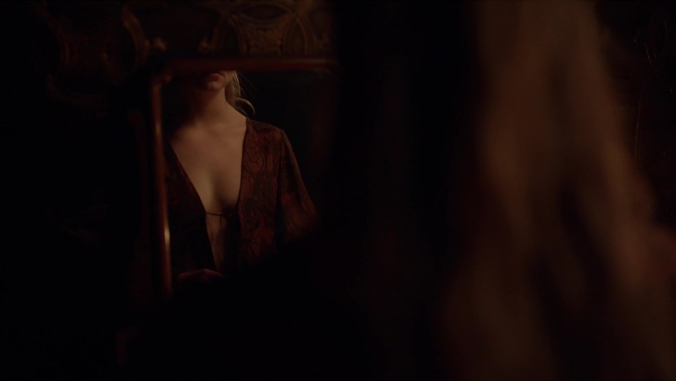 Anya Taylor-Joy bed scenes