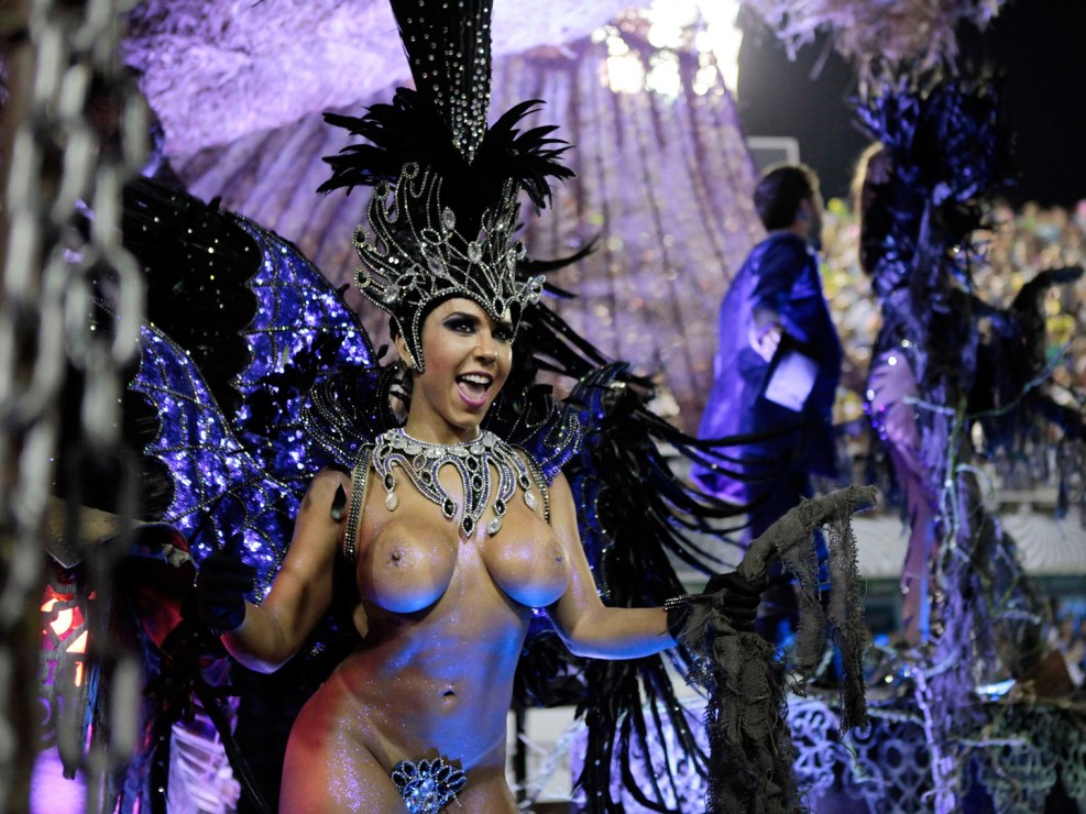 Carnival in Rio de Janeiro Nu