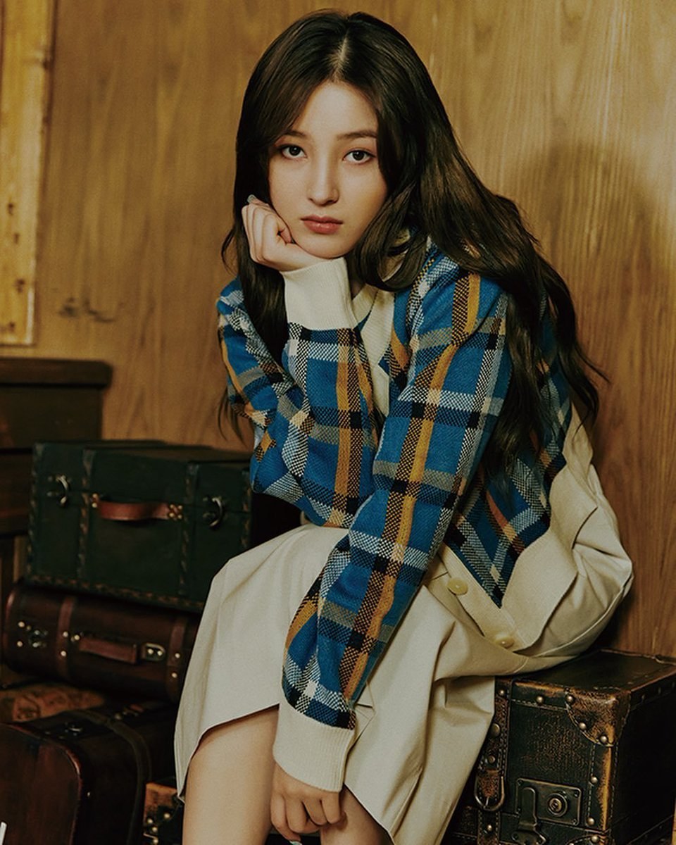 NANSU MOMOLAND SELECT video