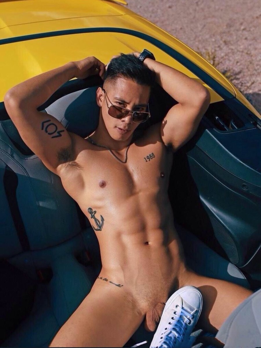 Ho Vinh Khoa Rhonee Rojas (16 photos)