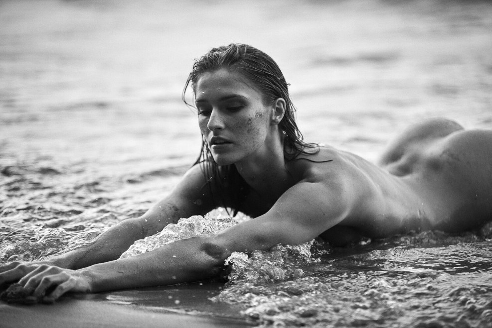 Dasha Taran Erotic photos