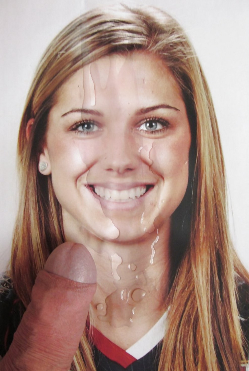 Alex Morgan football player naked