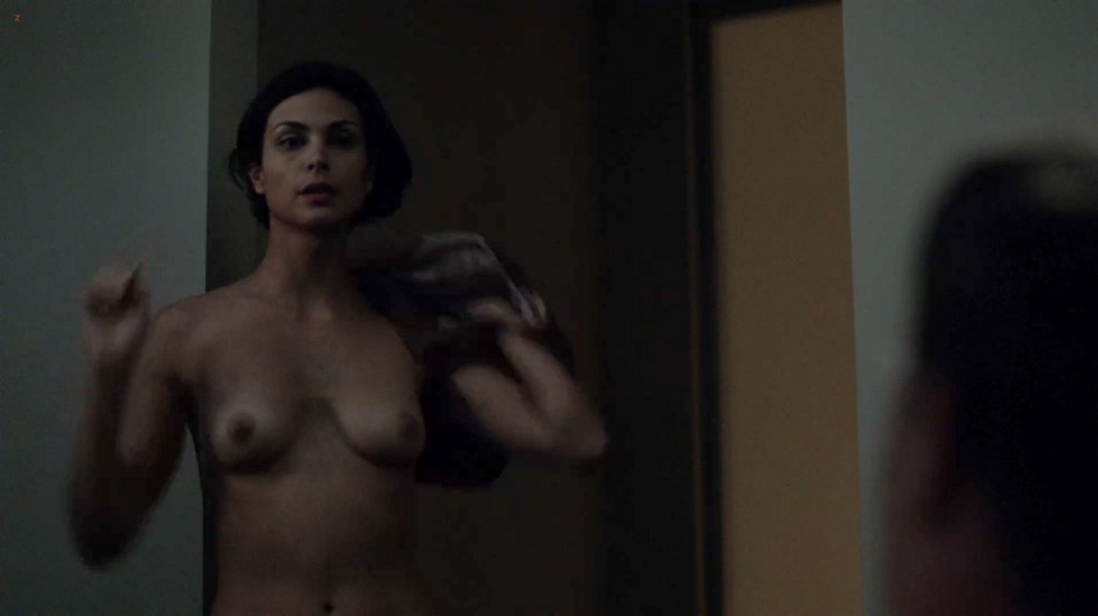 Morena Baccarin hot
