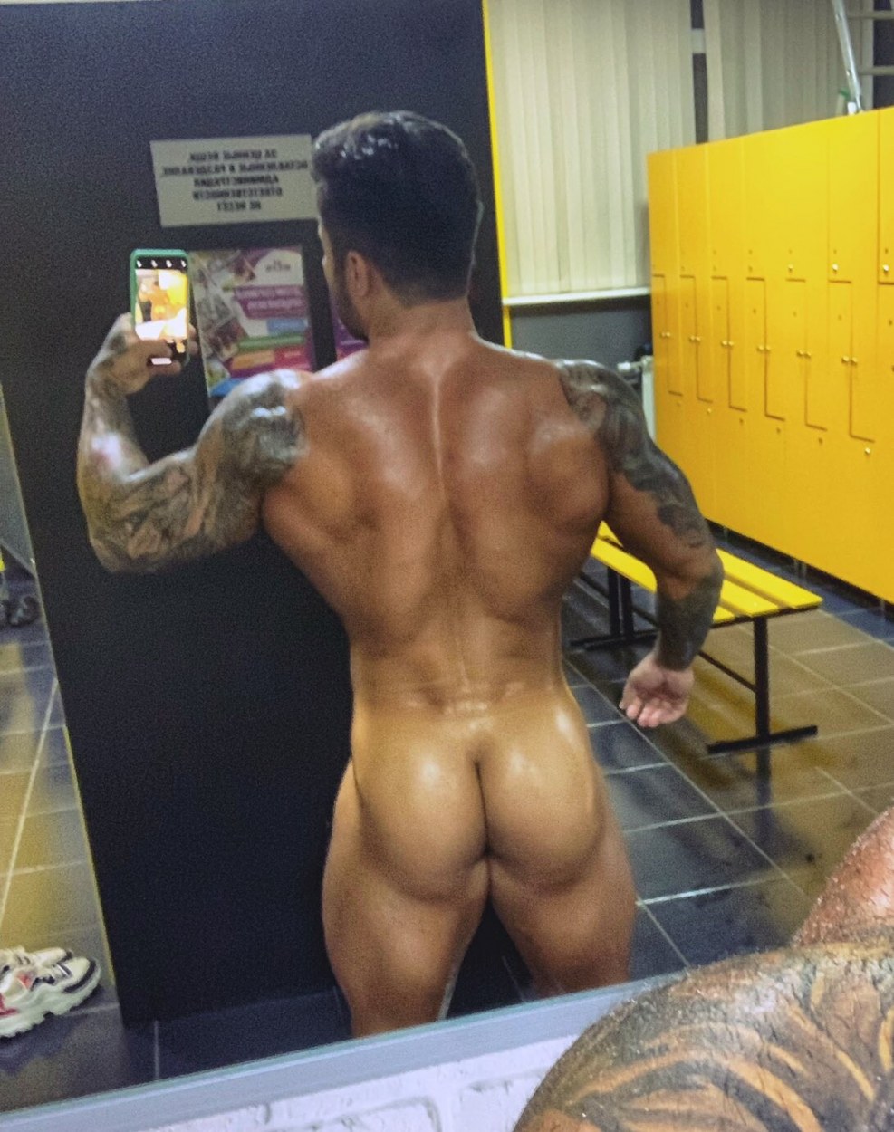 Maxim Barmin gay porn