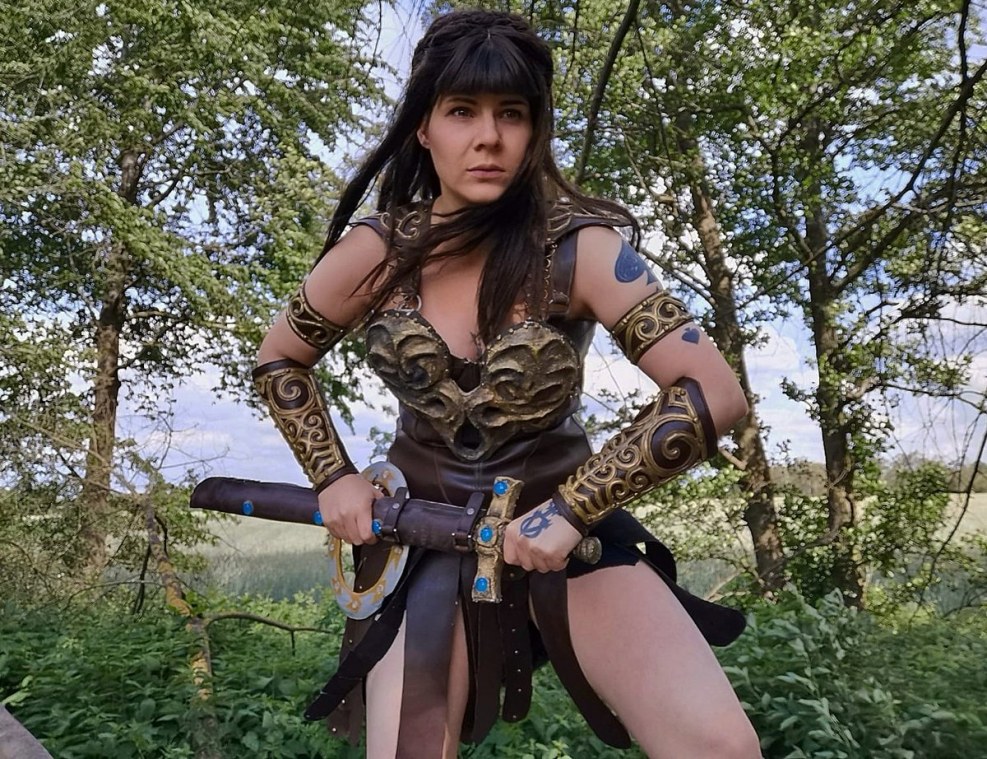 Dakota sky pornAktris