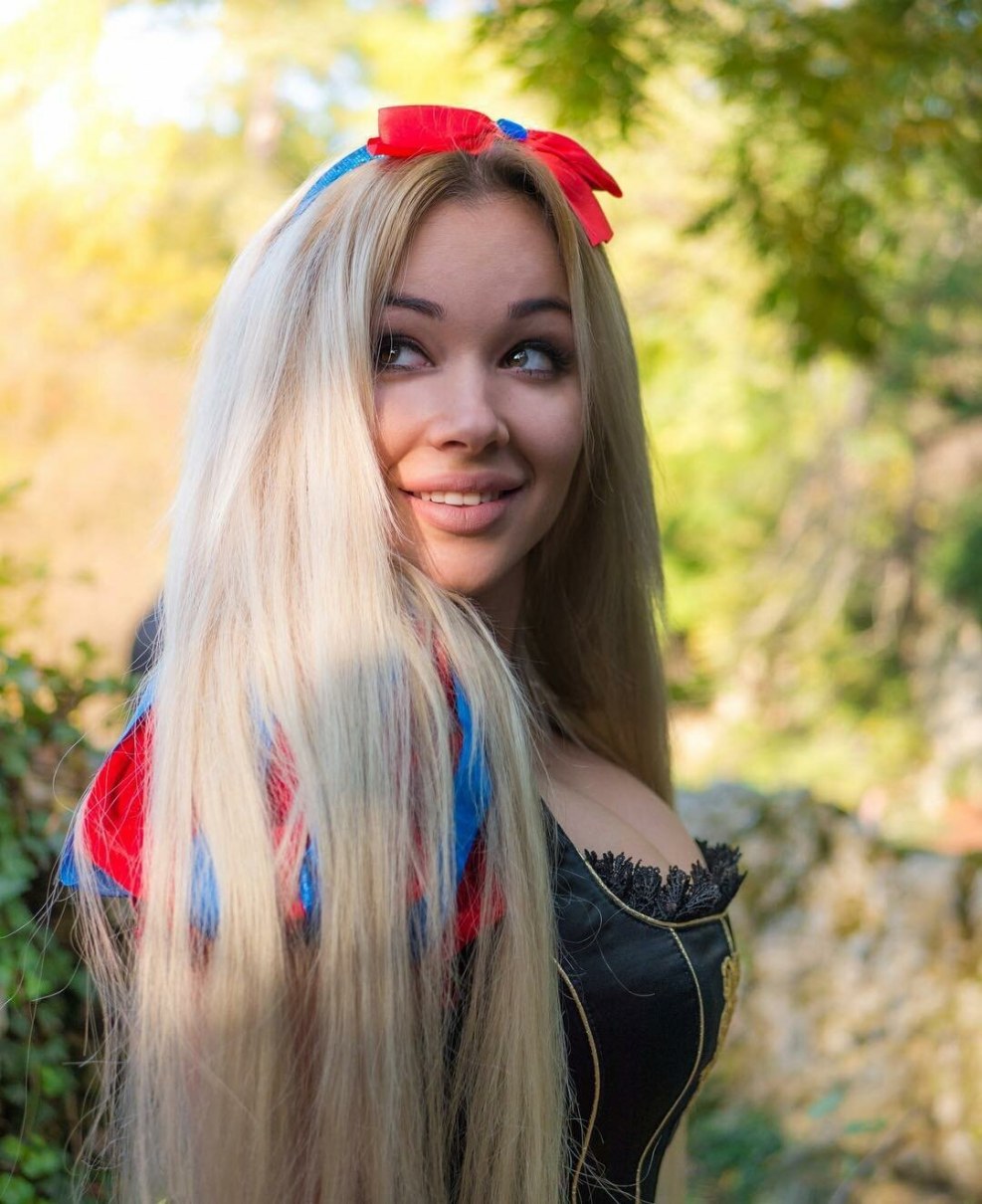 Anna Kostenko (Coilnova)