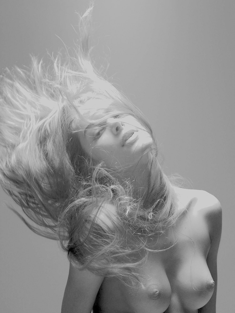 Brooklyn Decker Topless