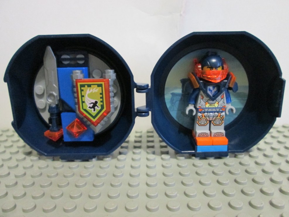 Designer LEGO Nexo Knights 30373 Knight giperpushka