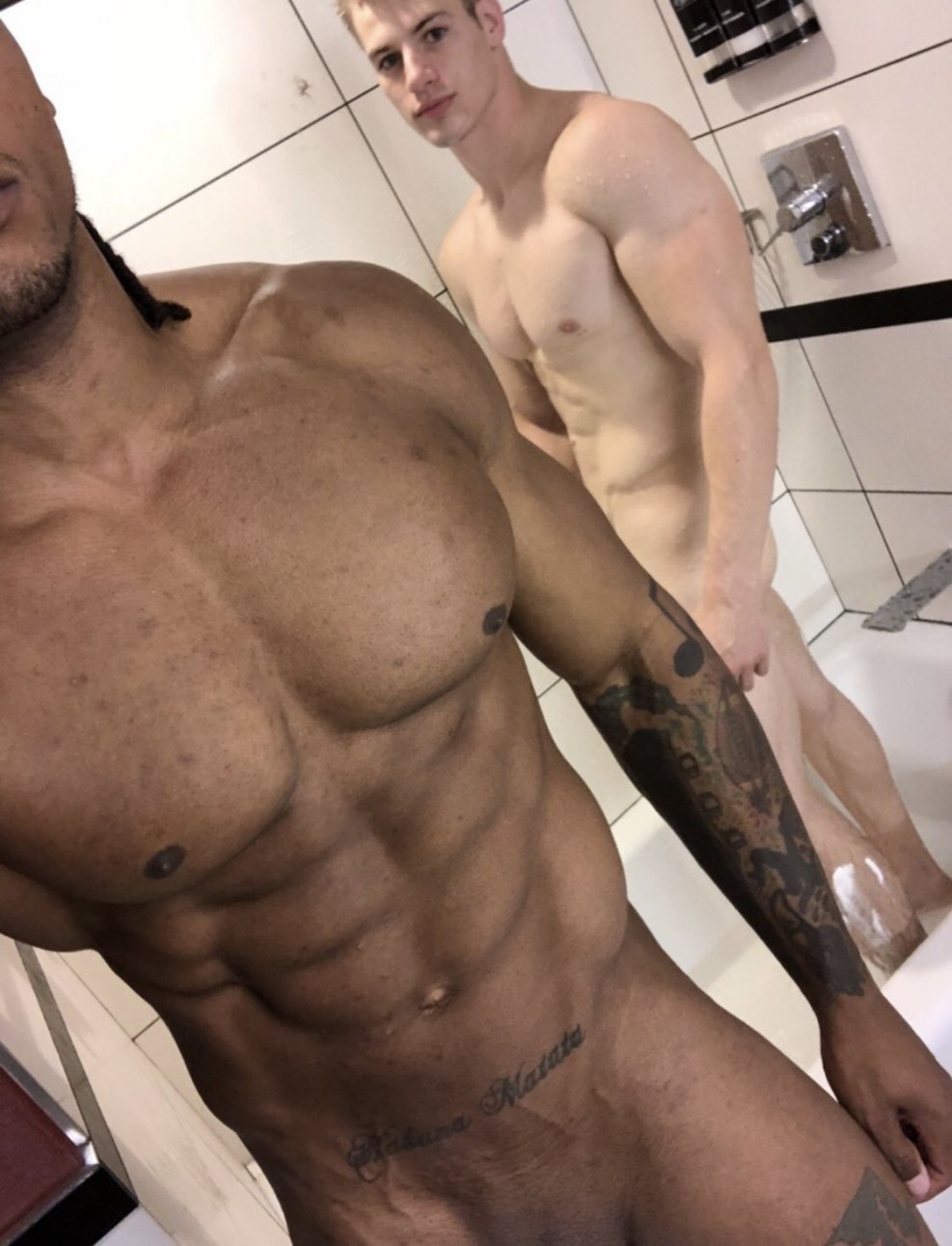 Patrick Leblannk naked point