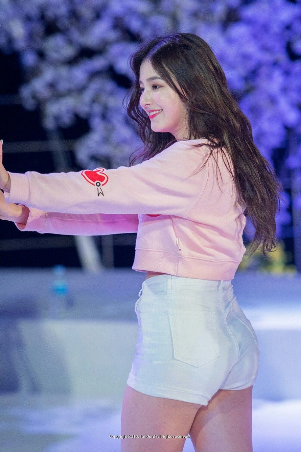 Nancy Momoland Boom BOOM