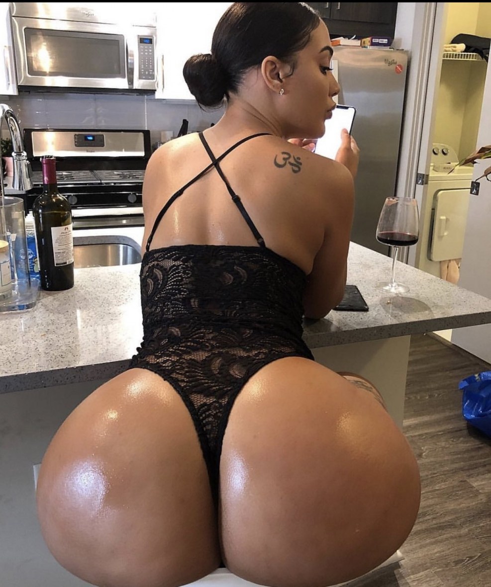 Gabby Macstaberson XXX