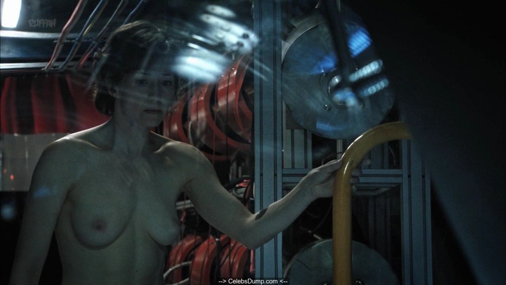 Pom Clementeff Naked Black Mirror