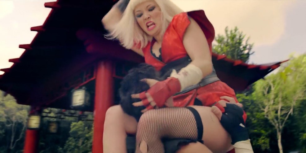 Elizabeth Olsen Cunnilingus