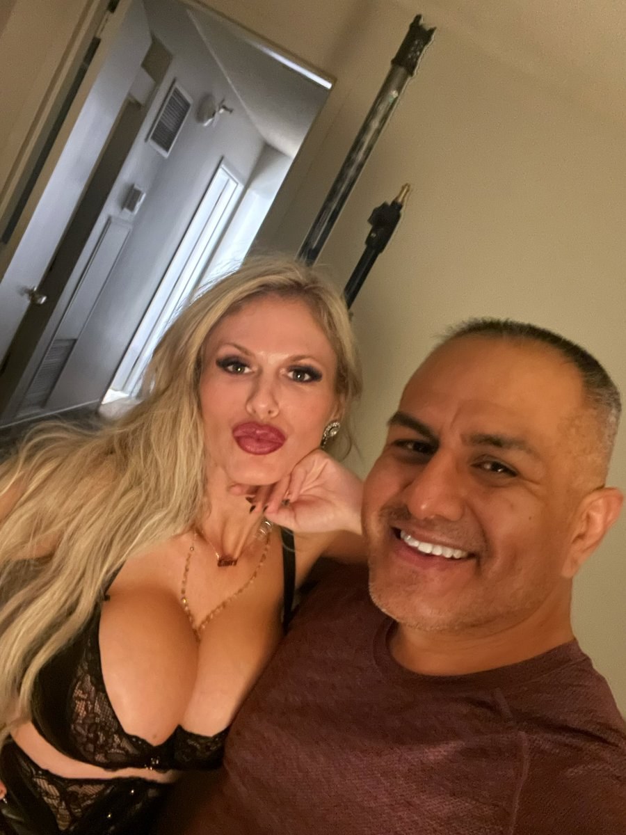 Business TRIP BONING KEIRAN LEE LACEY JAYNE