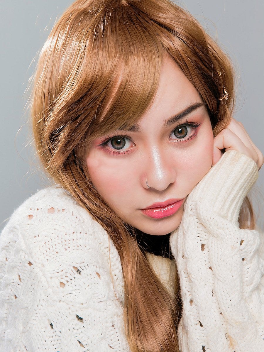 Barbara Palvin in underwear