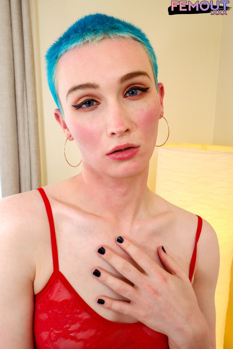 HD 22:15 Grooby Girls - Peyton Smashed!