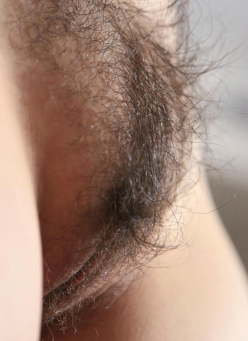 Crispy pubic hair