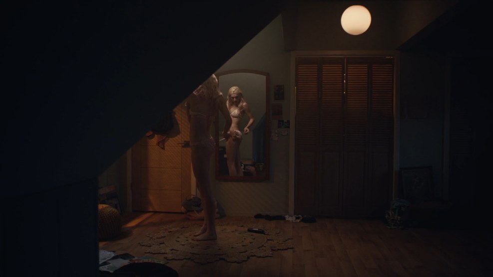 Hunter Shafer Naked Euphoria