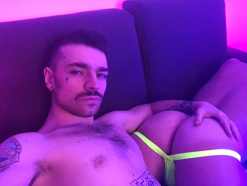 Naked Freddy Krave Photographer and his boyfriend