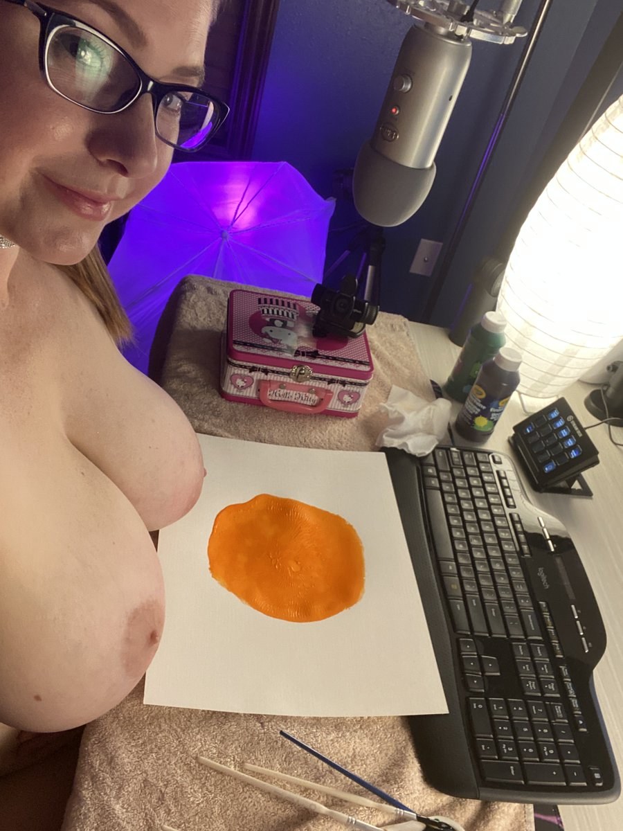 Sex Starved Ladies Wants Some Wild Lesbo Action