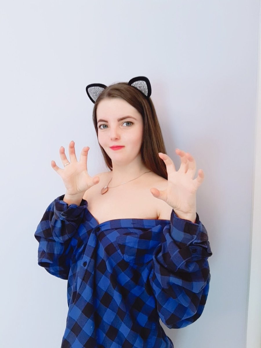 Fresh Hot Photo in Swimsuit