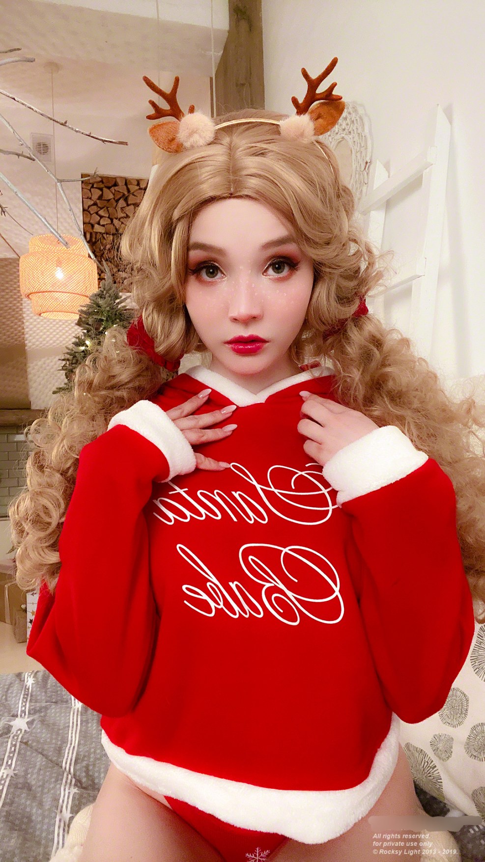 Alice Bishop Cosplay