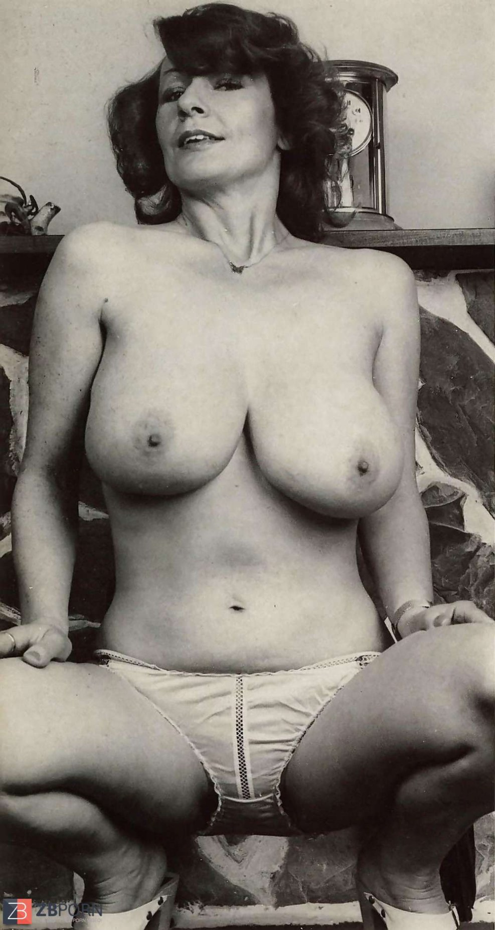 Mature Retro Pat Wynn now