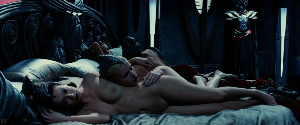 Mackenzie Davis Terminator Nude