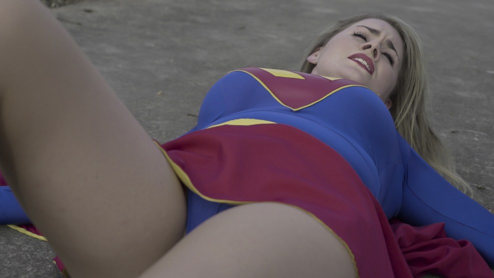 Superheroine The Battle For Earth - Solaria Captured