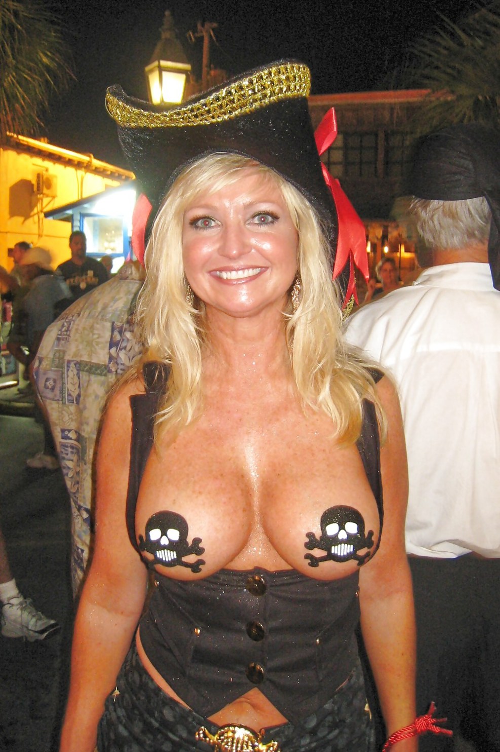 Erotic festivals Milf