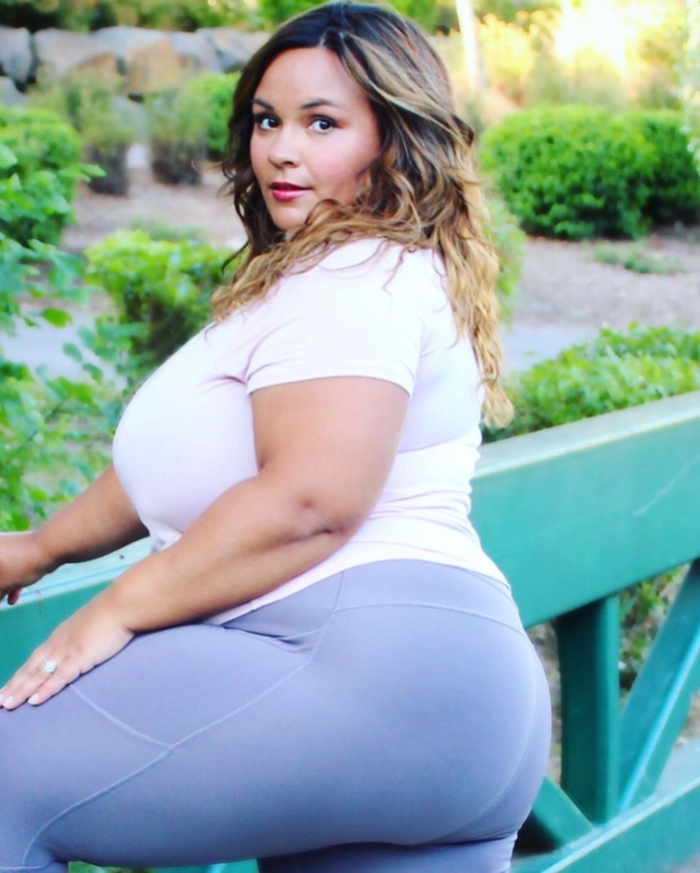 Nicole Johanson Plus Size